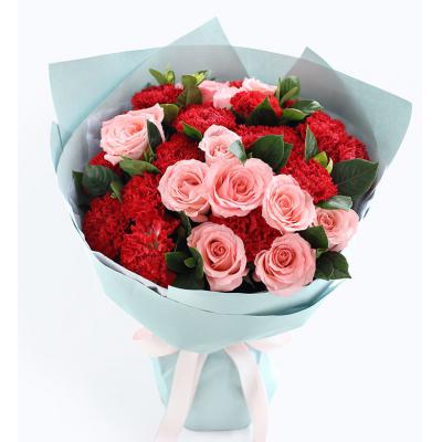 温馨思恋-红色康乃馨19枝，戴安娜粉玫瑰11枝，栀子叶1扎