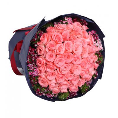 浪漫缤纷-戴安娜粉玫瑰50枝，石竹梅20枝