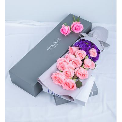 窈窕淑女/高档礼盒装鲜花:戴安娜粉玫瑰11枝，勿忘我适量