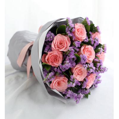 你的香气-黛安娜玫瑰9枝，浅紫色勿忘我0.5扎，栀子叶8枝