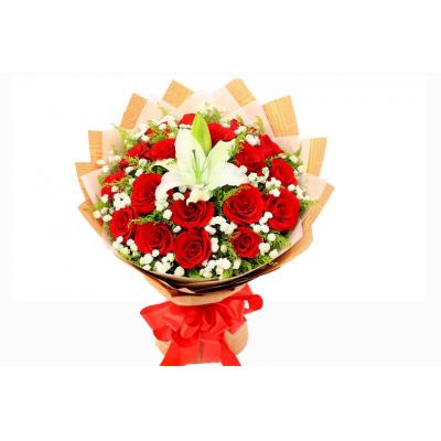 一心爱你-19朵红玫瑰加一支多头百合加满天星