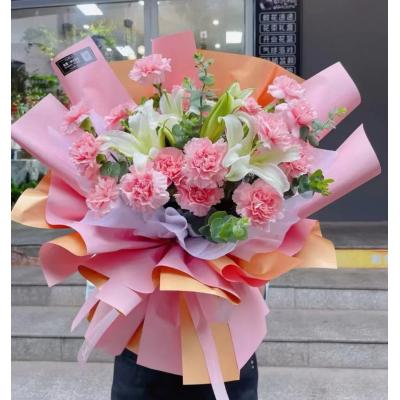 康乃馨+百合/妇女节/送长辈