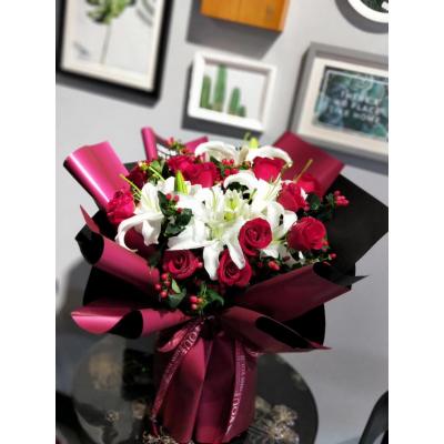 恋恋芳华 -16支玫瑰加2支百合