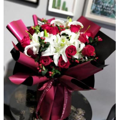 恋恋芳华 -16支玫瑰加2支百合